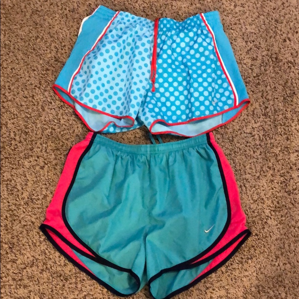 Women’s Nike Tempo Running shorts